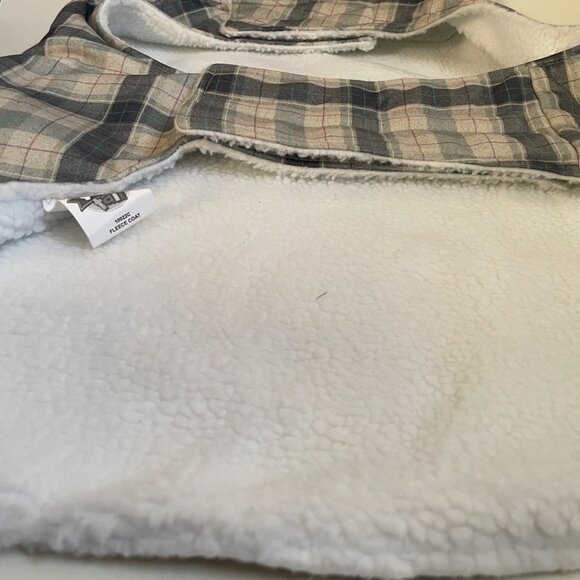 Show & Tail Dog Coat - Picture 10 of 12